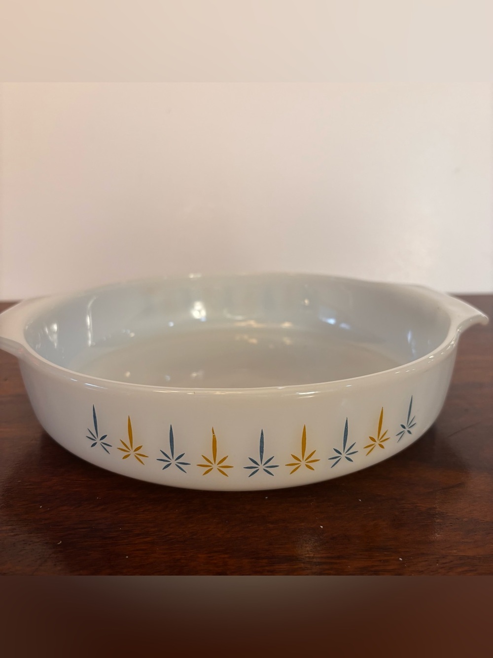 Fire-King Vintage MCM Milk Glass 8" Round Baking Dish 1.5pt Blue Yellow